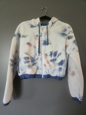 Cozy Tie-Dye Sherpa Zip Hoodie - White/Blue/Pink